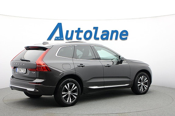 Volvo XC60 8 of 30
