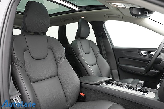 Volvo XC60 23 of 30