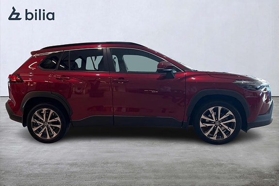 Toyota Corolla Cross 18 of 21