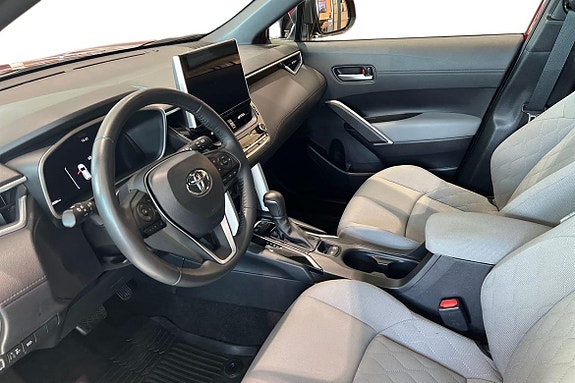 Toyota Corolla Cross 14 of 21