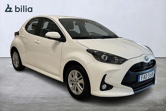 Toyota Yaris 18 of 18