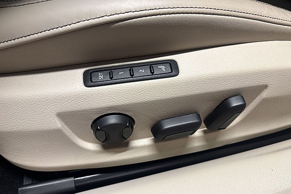 Skoda Superb 24 of 30
