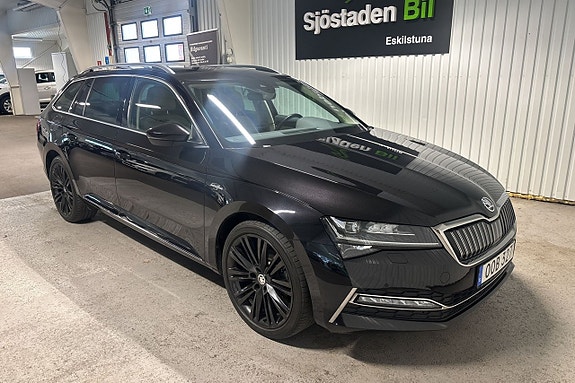 Skoda Superb 7 of 30