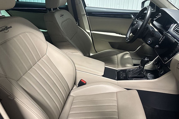 Skoda Superb 11 of 30
