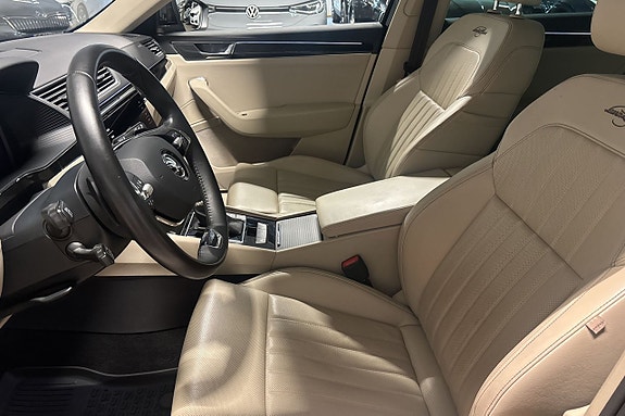 Skoda Superb 10 of 30