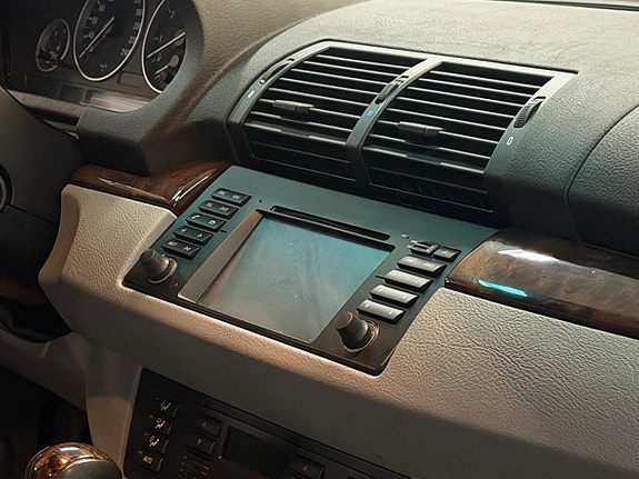 BMW X5 16 of 24