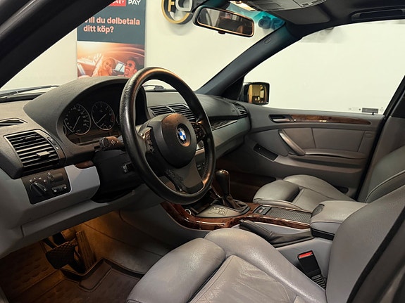 BMW X5 8 of 24