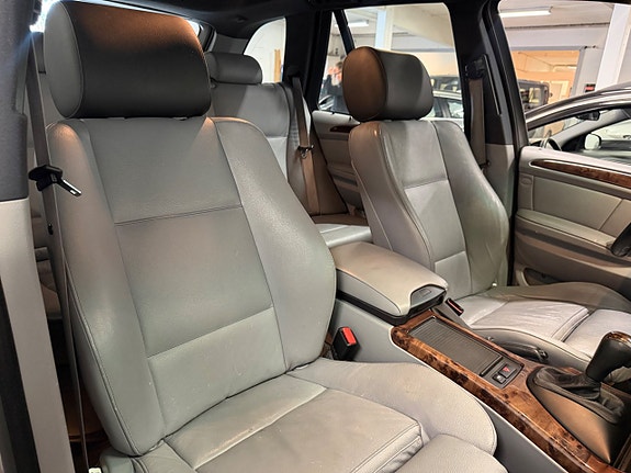 BMW X5 13 of 24