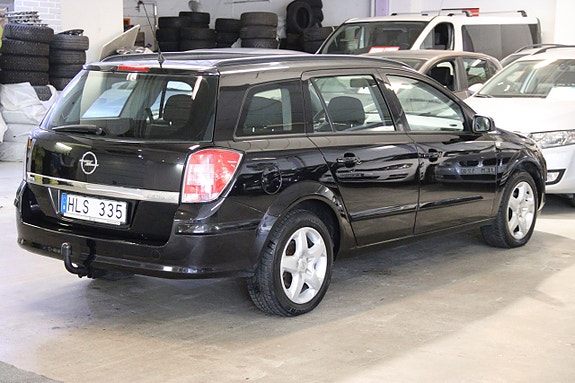 Opel Astra 4 of 13