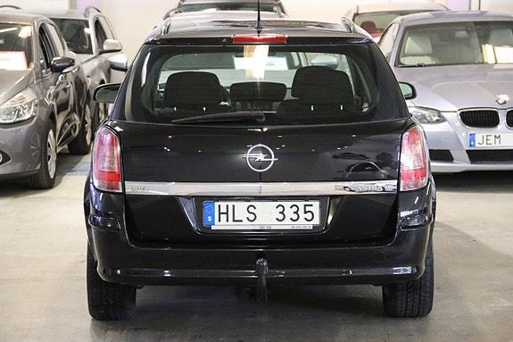 Opel Astra 13 of 13