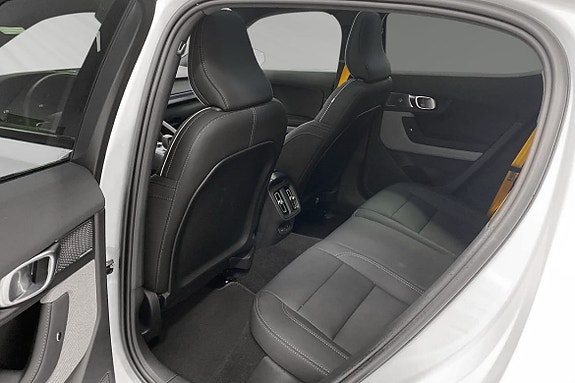 Polestar 2 3 of 10