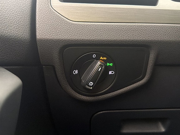 Volkswagen Touran 30 of 30