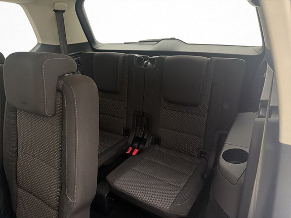 Volkswagen Touran 23 of 30
