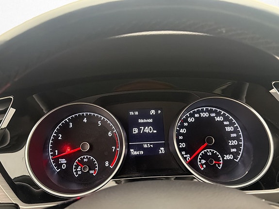 Volkswagen Touran 16 of 30
