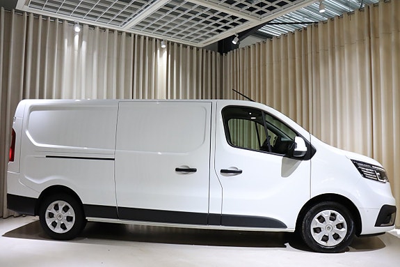 Renault Trafic 15 of 30