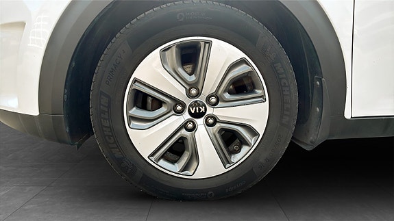 Kia Niro 9 of 15