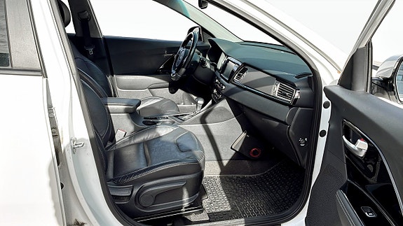 Kia Niro 3 of 15