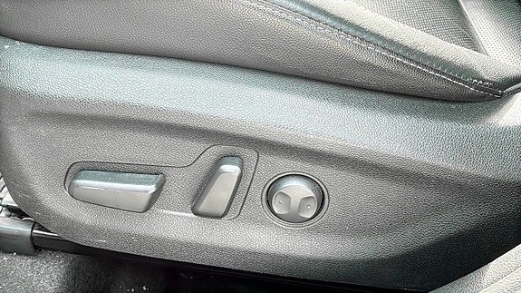 Kia Niro 10 of 15