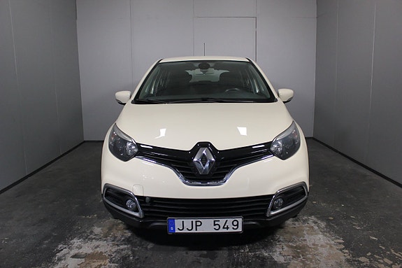 Renault Captur 5 of 22