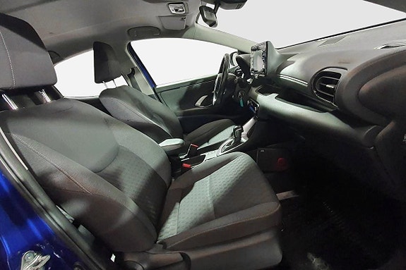 Toyota Yaris 18 of 24