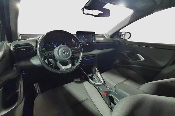 Toyota Yaris 15 of 24