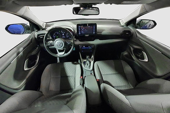 Toyota Yaris 16 of 24