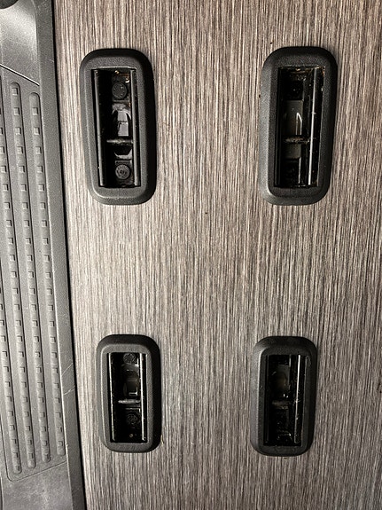 Volkswagen Transporter 11 of 30