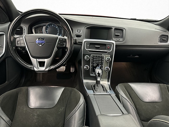 Volvo S60 10 of 26
