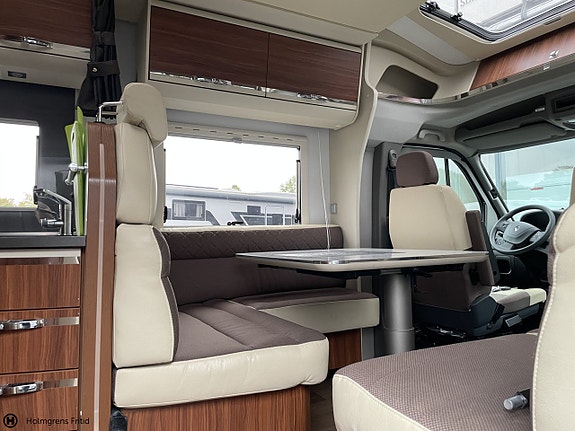 Adria Matrix Supreme M 687 SL 6 of 12