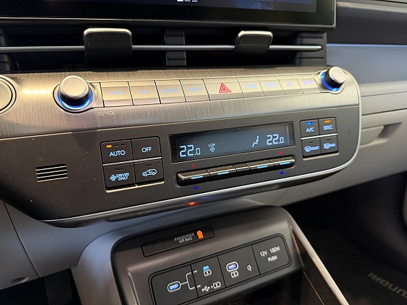Hyundai Kona 16 of 20