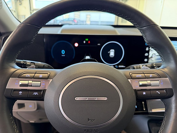Hyundai Kona 13 of 20