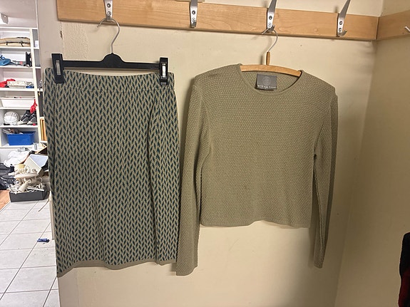 Product image 1 of 9