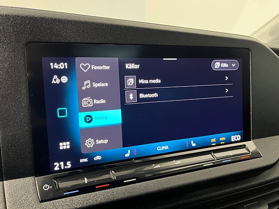 Volkswagen Caddy 23 of 24
