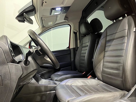 Volkswagen Caddy 10 of 24