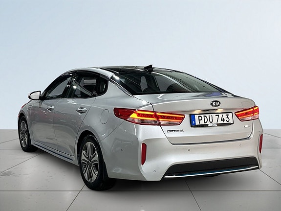 Kia Optima 5 of 26
