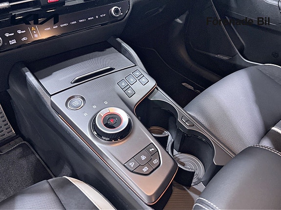 Kia Sportage 12 of 18