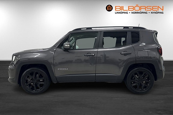 Jeep Renegade 4 of 18