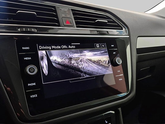 Volkswagen Tiguan 13 of 18