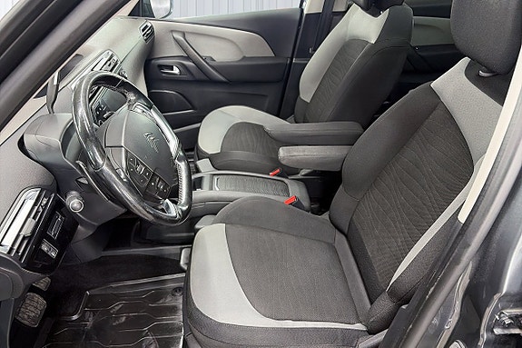 Citroen C4 Picasso 17 of 22