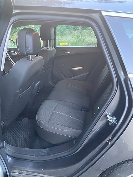 Opel Astra 10 of 10