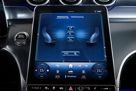 Mercedes-Benz GLC300 e 14 of 27