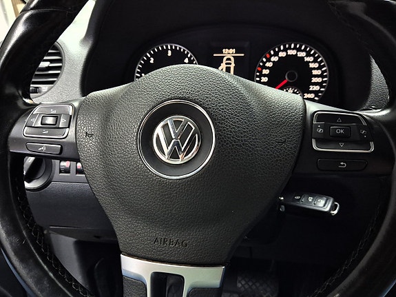 Volkswagen Caddy 15 of 21