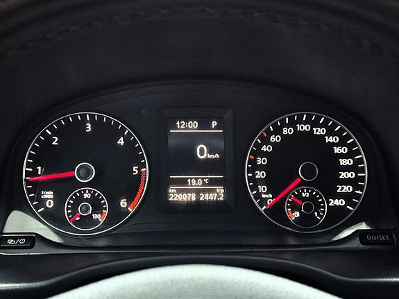 Volkswagen Caddy 14 of 21