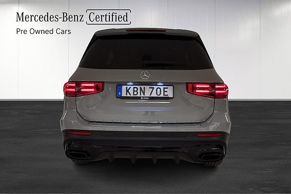 Mercedes-Benz GLB250+ 5 of 26