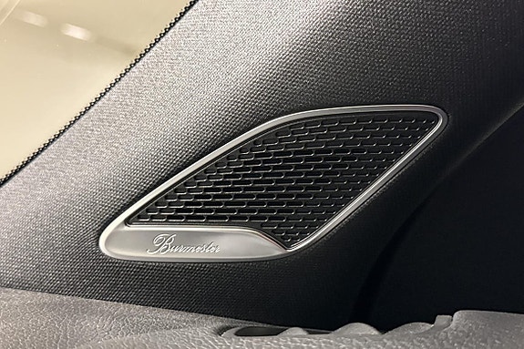 Mercedes-Benz GLB250+ 25 of 26