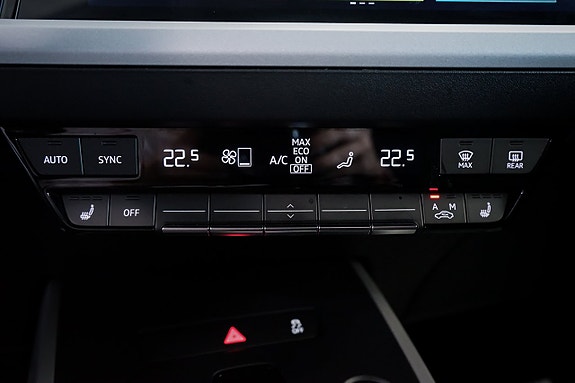 Audi Q4 e-tron 15 of 28