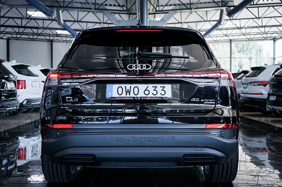 Audi Q4 e-tron 6 of 28