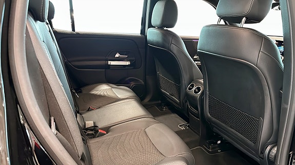 Mercedes-Benz EQB300 5 of 15