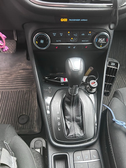 Ford Fiesta 11 of 13