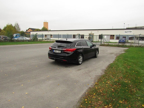 Hyundai i40 6 of 16